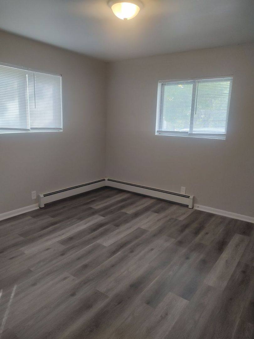 Apartment for rent at 1707 Huntington Dr, Bloomington, IN 47401
