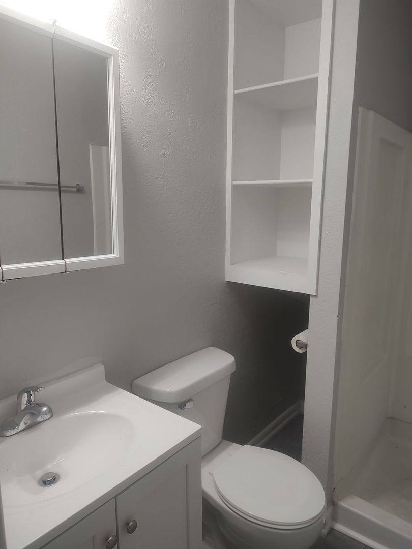 Apartment for rent at 1707 Huntington Dr, Bloomington, IN 47401