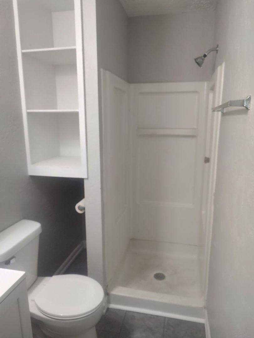 Apartment for rent at 1707 Huntington Dr, Bloomington, IN 47401