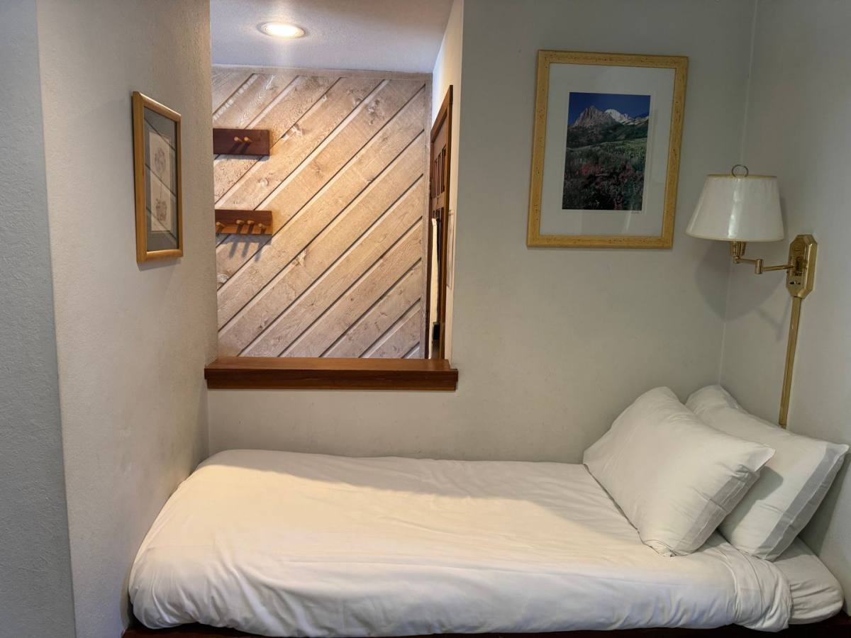 Condo for rent at 31 Sunshine, Mammoth Lakes, CA 93546