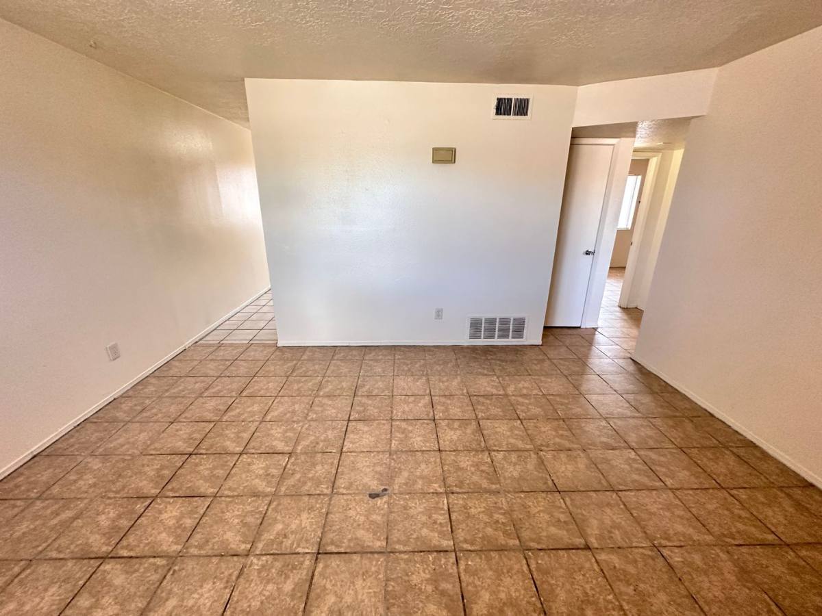 Apartment for rent at 3800 Flora Vista Ave SW, Albuquerque, NM 87121