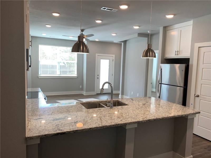 Townhouse for rent at 1731 W Deane St, Fayetteville, AR 72703