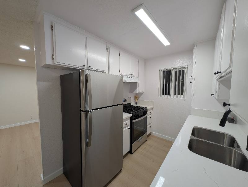 Apartment for rent at 11007 Hartsook St #203, North Hollywood, CA 91601