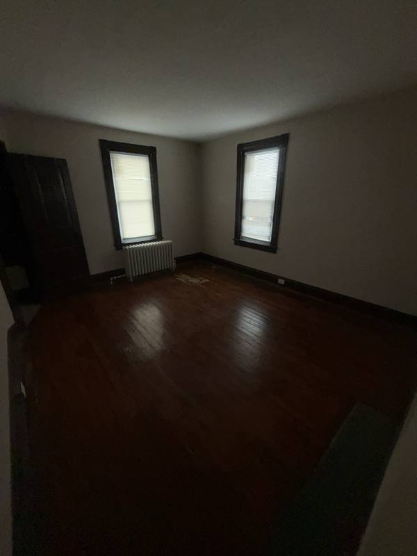 Apartment for rent at 120-122 N 3rd St #B, Jeannette, PA 15644