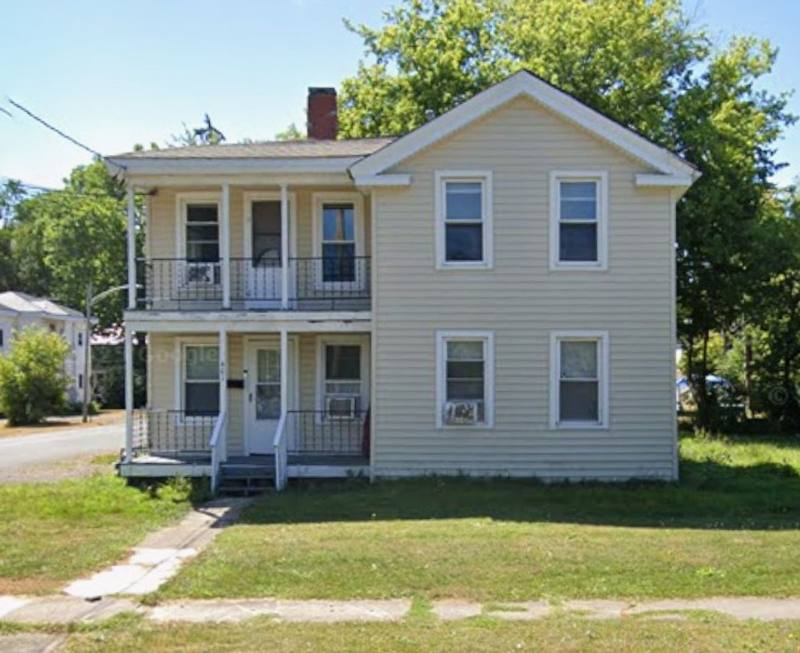 Apartment for rent at 401 Hannibal St #2, Fulton, NY 13069