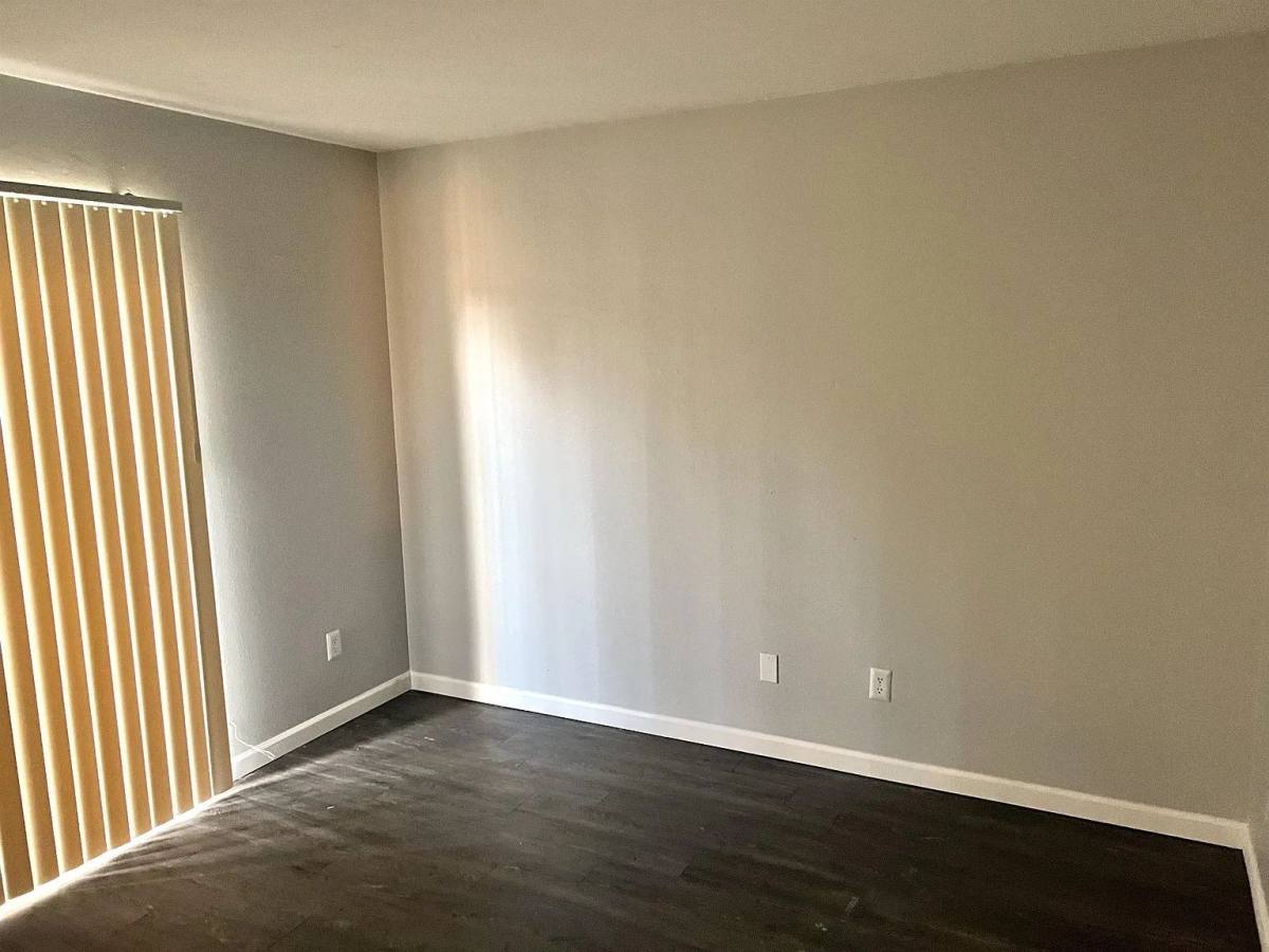 Apartment for rent at 2741 W Tuckey Lane #4, Phoenix, AZ 85017