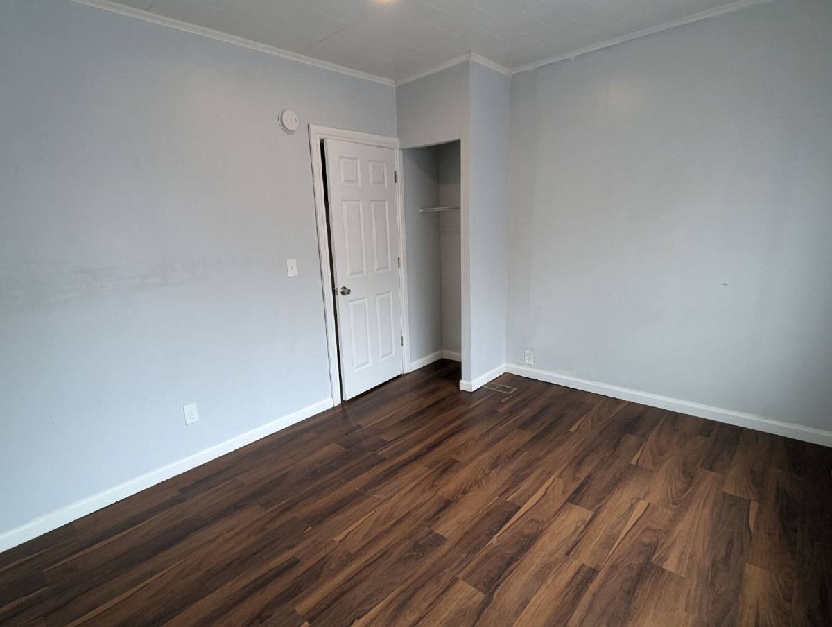 Townhouse for rent at 25 Jones St, Buffalo, NY 14206