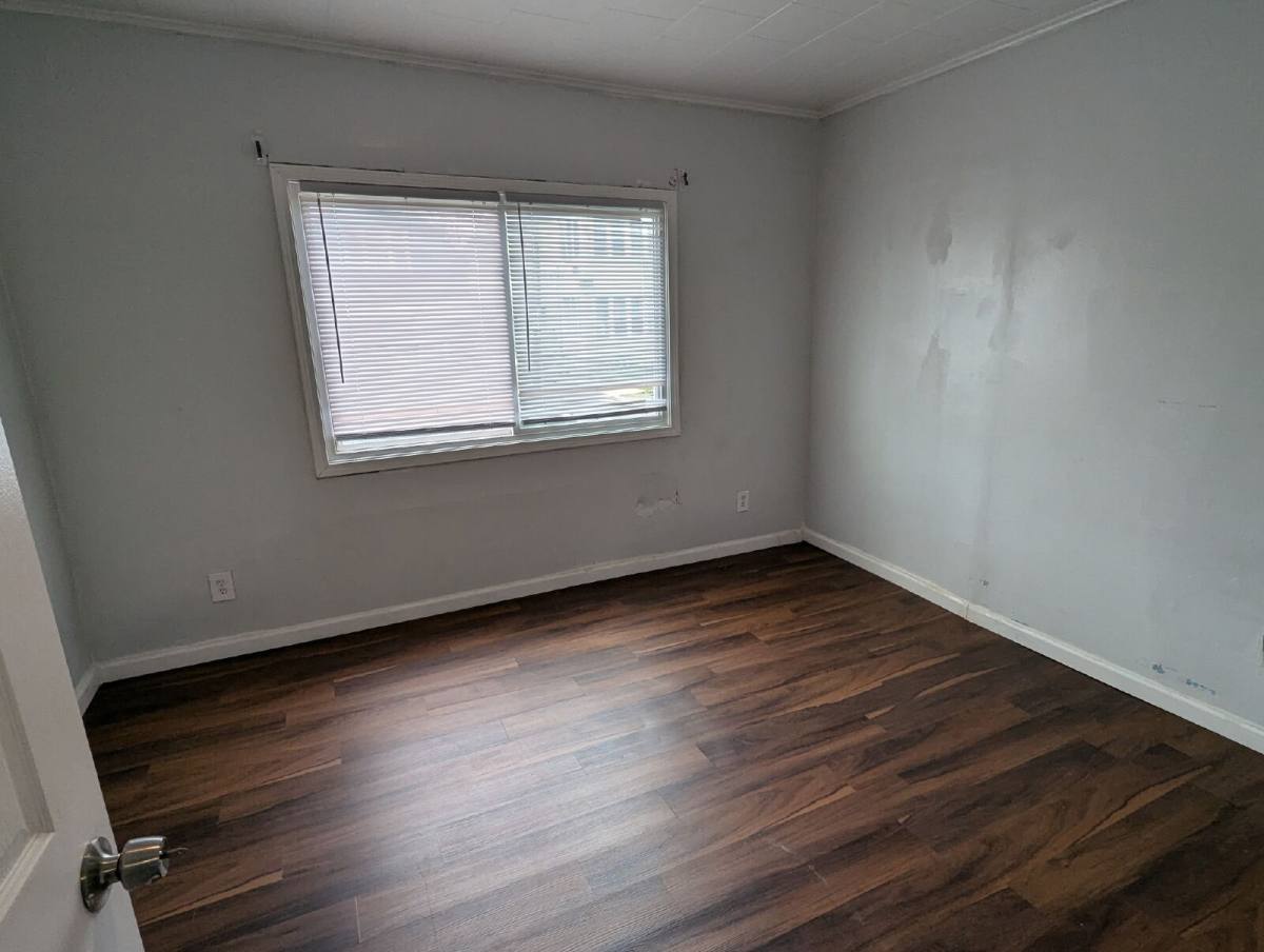 Townhouse for rent at 25 Jones St, Buffalo, NY 14206