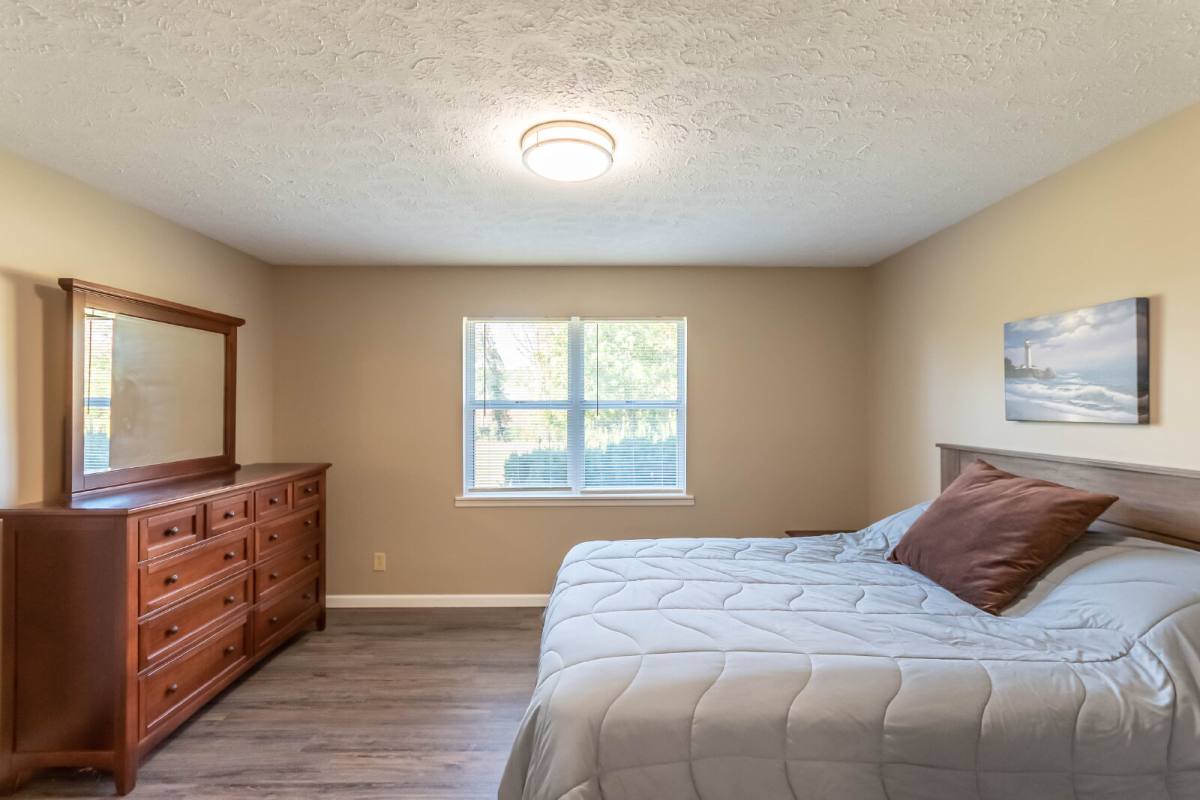 Townhouse for rent at 118 E Acres Ave #B, Waverly, TN 37185