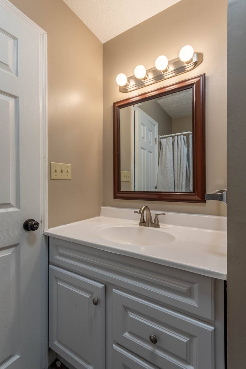 Townhouse for rent at 118 E Acres Ave #B, Waverly, TN 37185