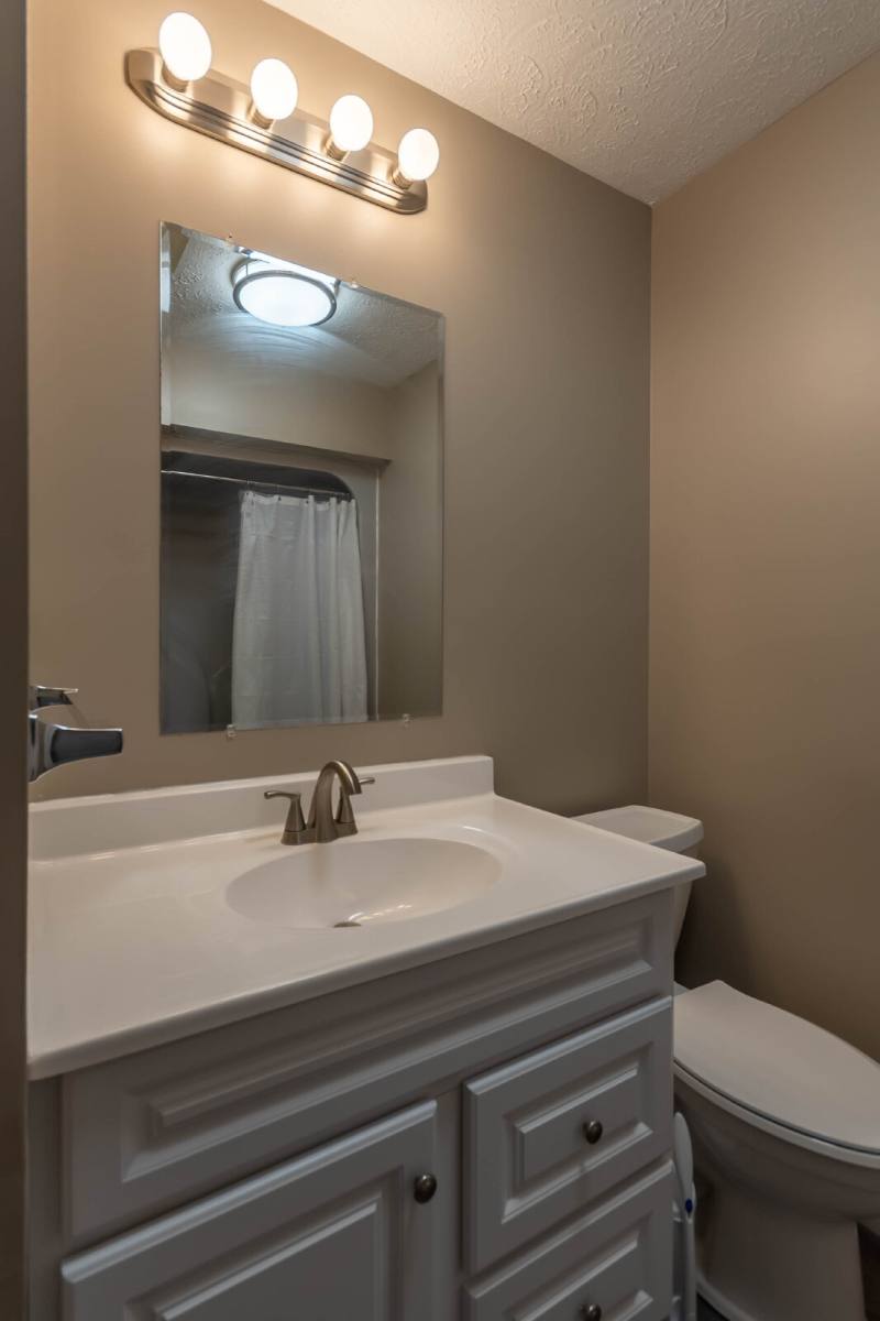 Townhouse for rent at 118 E Acres Ave #B, Waverly, TN 37185
