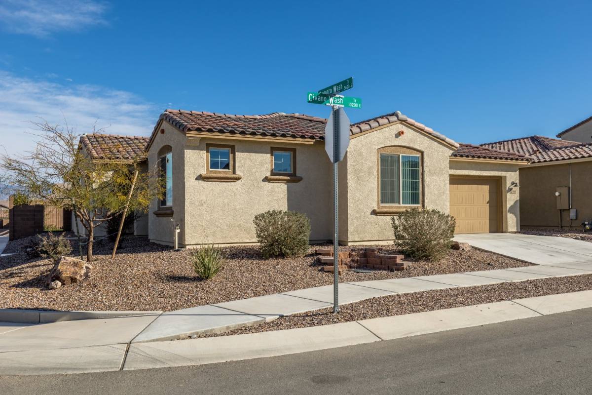 House for rent at 10203 E Civano Wash Trail, Tucson, AZ 85747