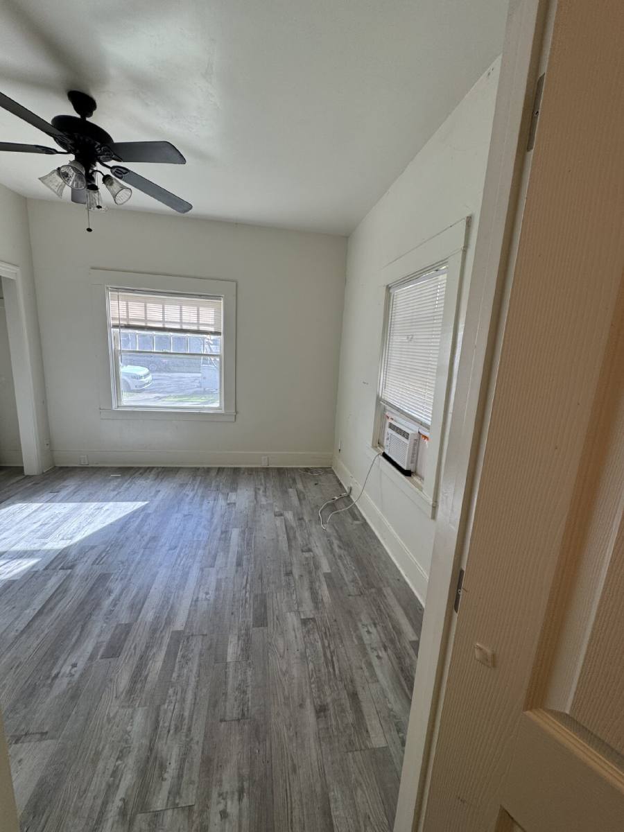 Apartment for rent at 1007 W 18th St, Merced, CA 95340