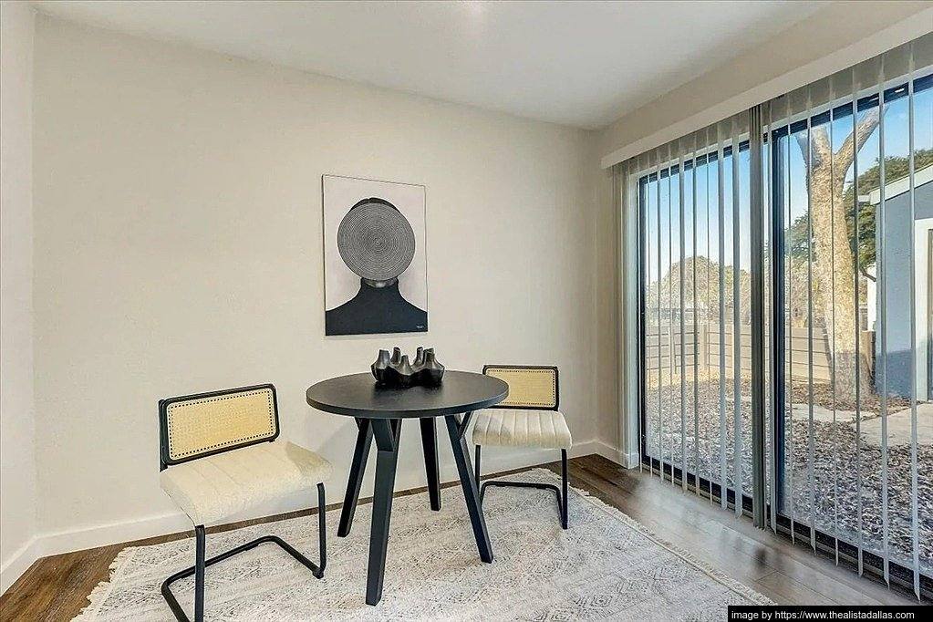 Apartment for rent at 10028 Royal Lane #112, Dallas, TX 75238