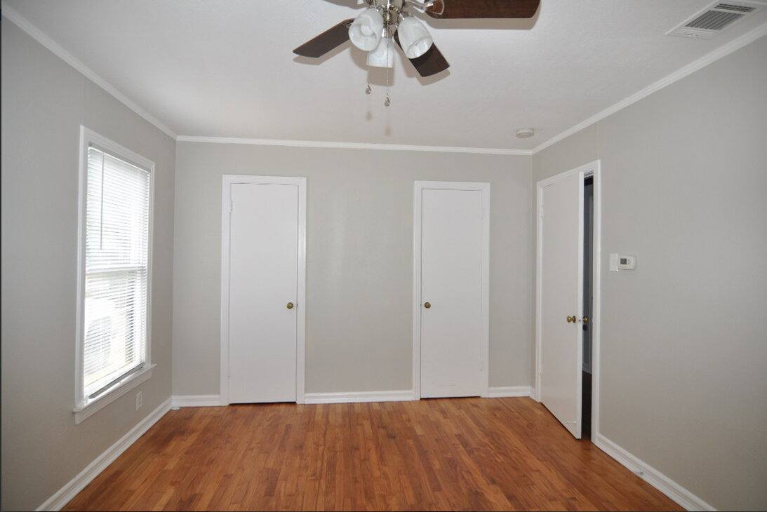 Townhouse for rent at 2724 Wayside Ave, Fort Worth, TX 76110