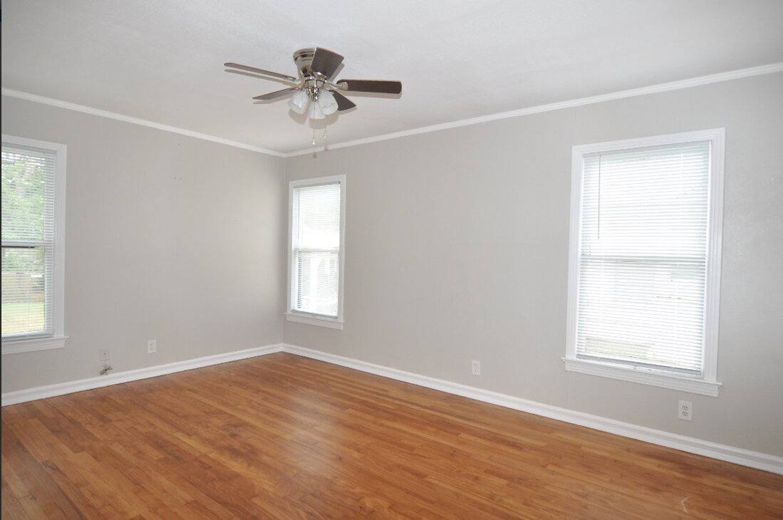 Townhouse for rent at 2724 Wayside Ave, Fort Worth, TX 76110