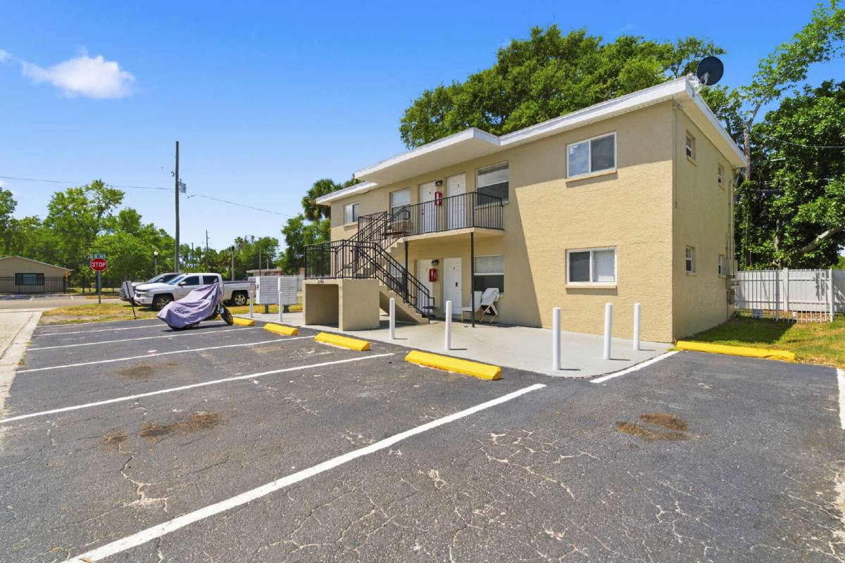 Apartment for rent at 1799 Russell St S #3, Saint Petersburg, FL 33712