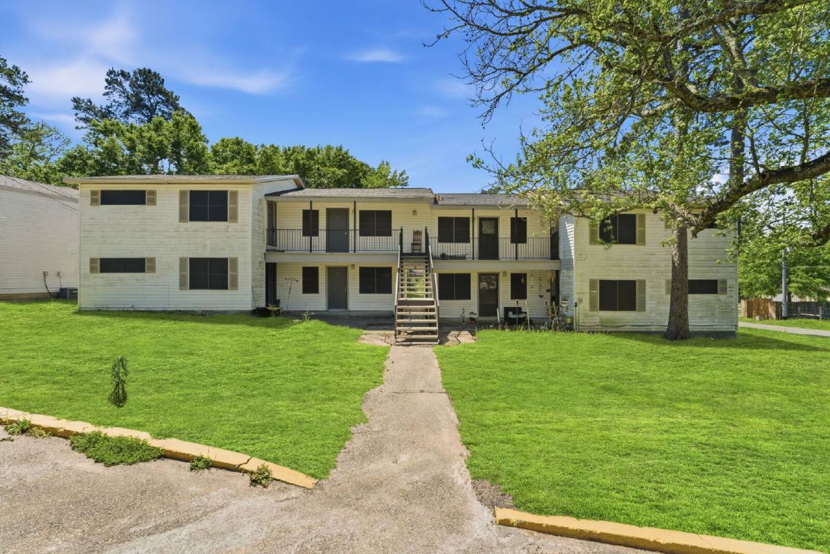 Apartment for rent at 16957 Rabon Chapel Rd #5, Montgomery, TX 77316