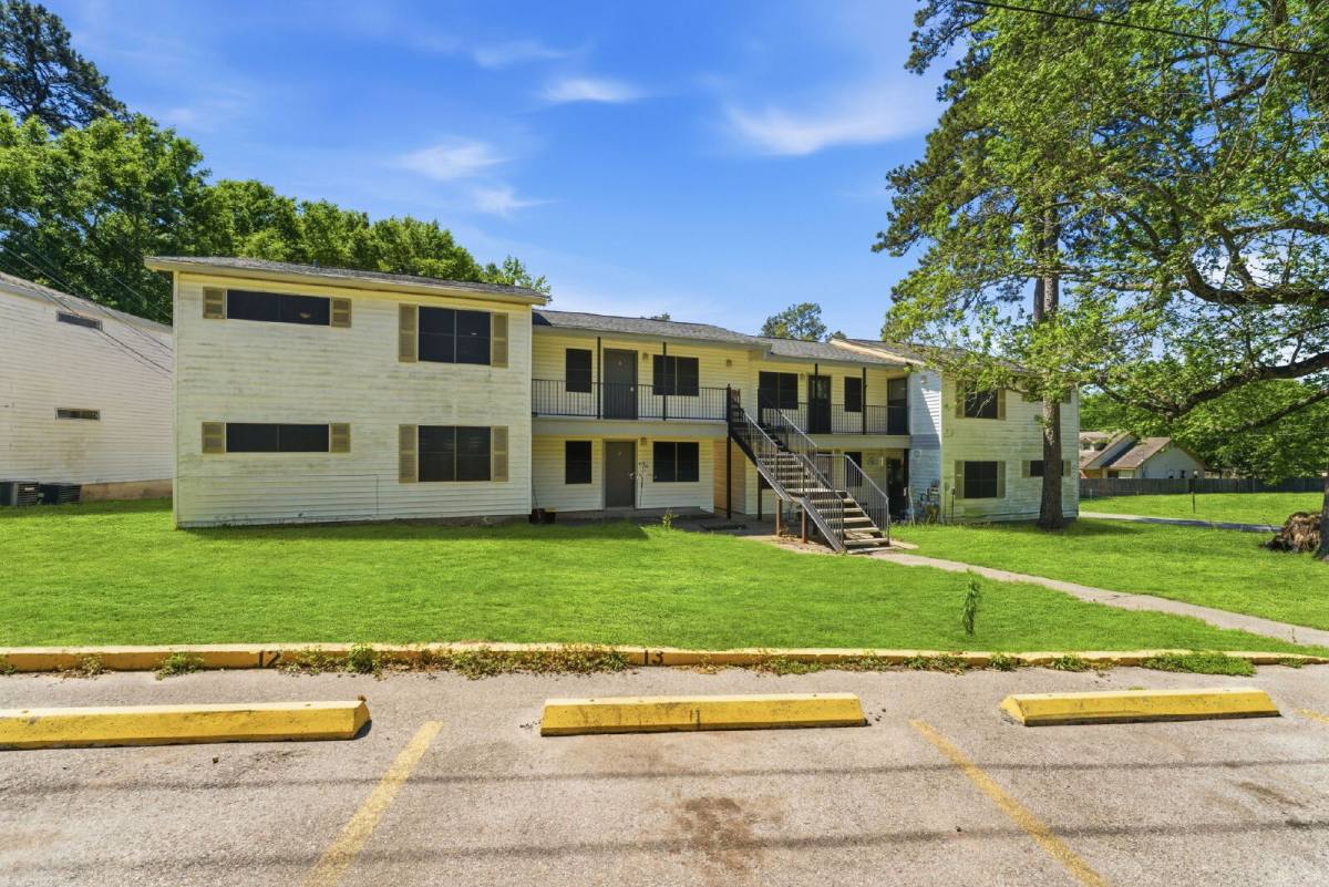 Apartment for rent at 16957 Rabon Chapel Rd #5, Montgomery, TX 77316