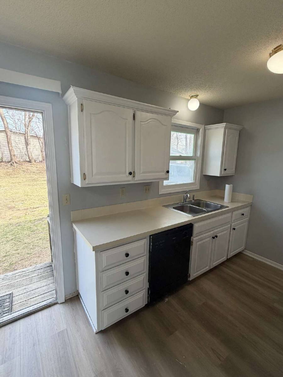 Townhouse for rent at 4033 57th St, Des Moines, IA 50310