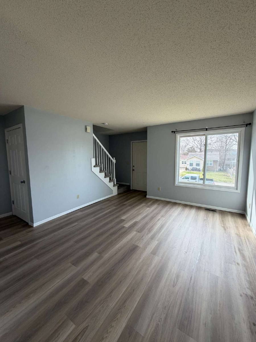 Townhouse for rent at 4033 57th St, Des Moines, IA 50310