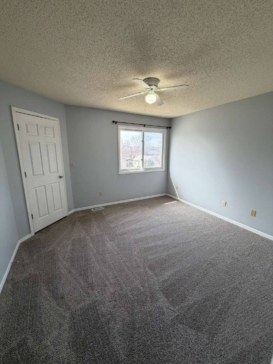 Townhouse for rent at 4033 57th St, Des Moines, IA 50310