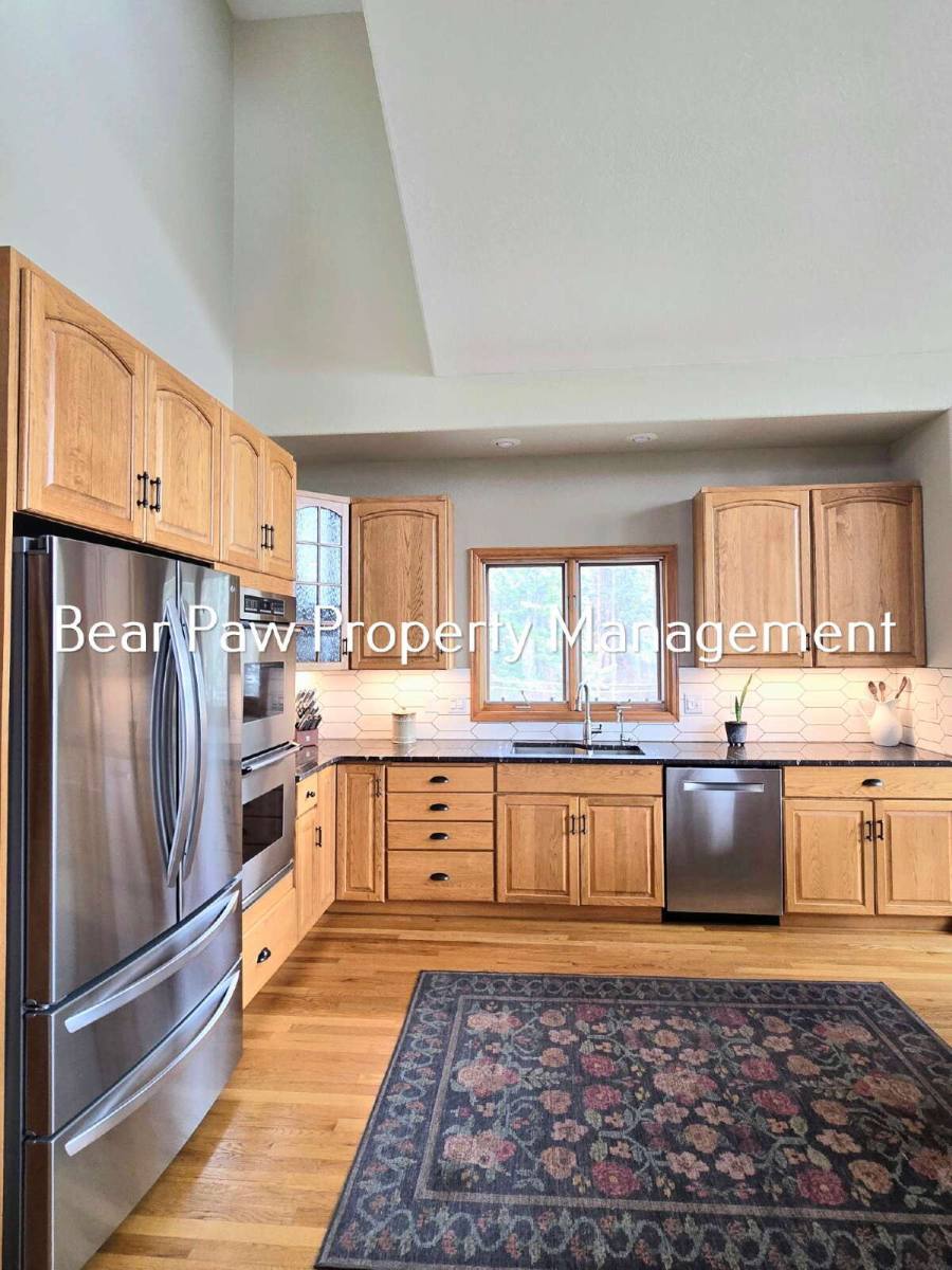 House for rent at 24847 Richmond Hill Rd, Conifer, CO 80433