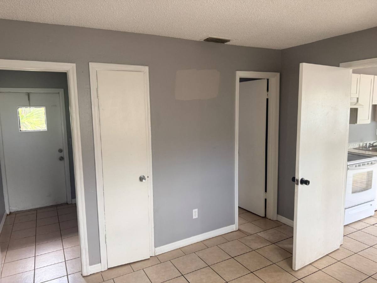 Townhouse for rent at 3277 51st Ave Dr W, Bradenton, FL 34203