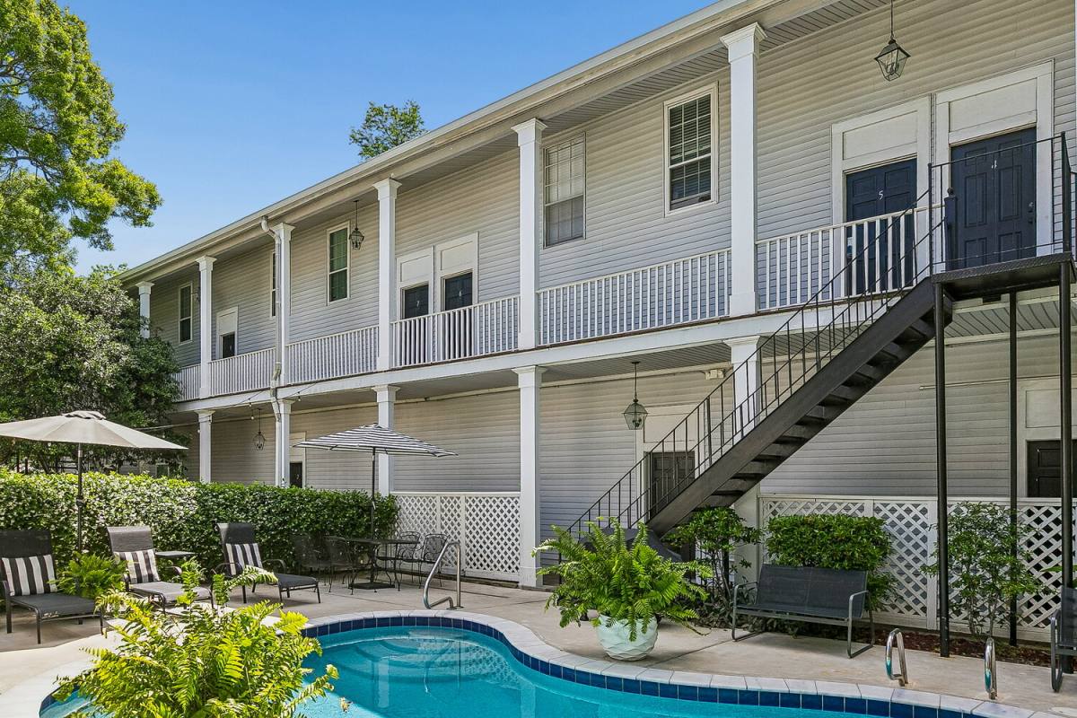 Condo for rent at 825 Louisiana Ave #6, New Orleans, LA 70115
