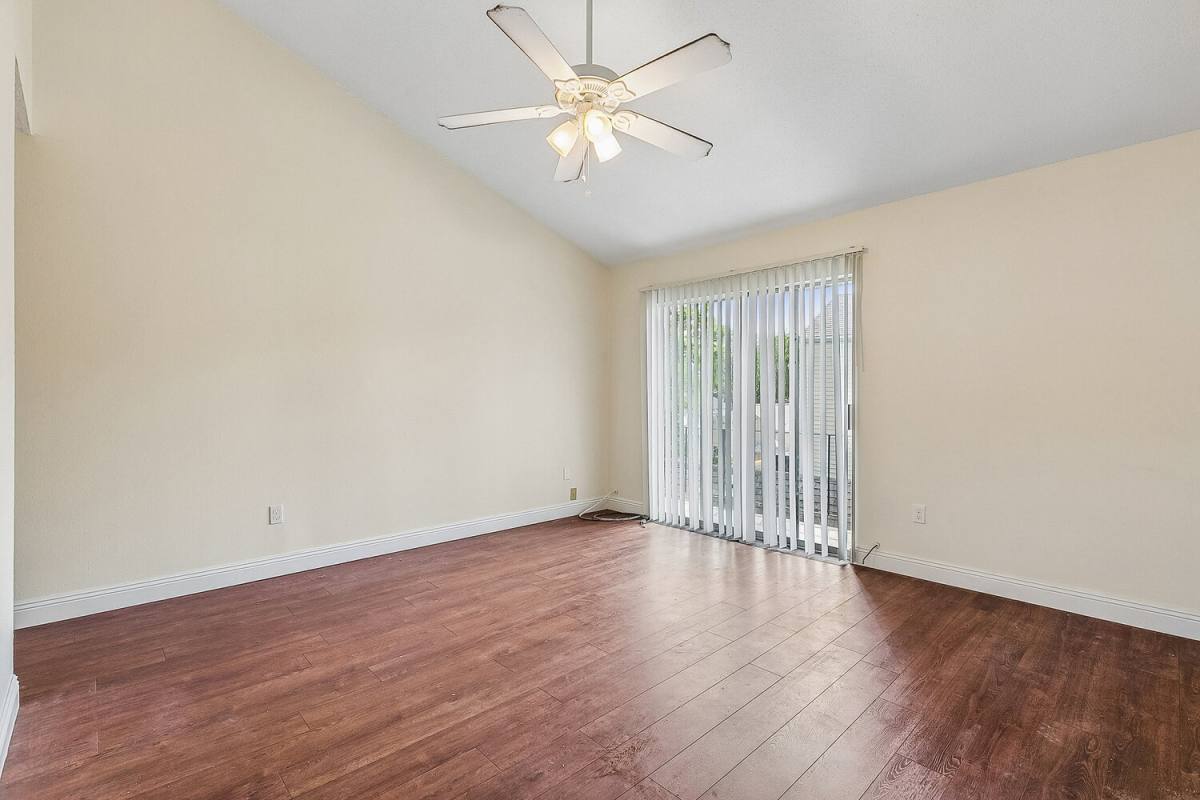 Condo for rent at 825 Louisiana Ave #6, New Orleans, LA 70115