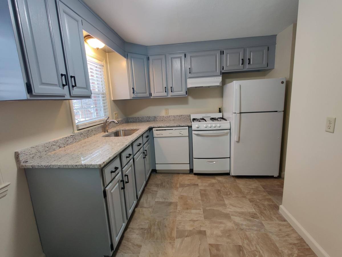 Apartment for rent at 57 Mercury Court #R1, West Springfield, MA 01089