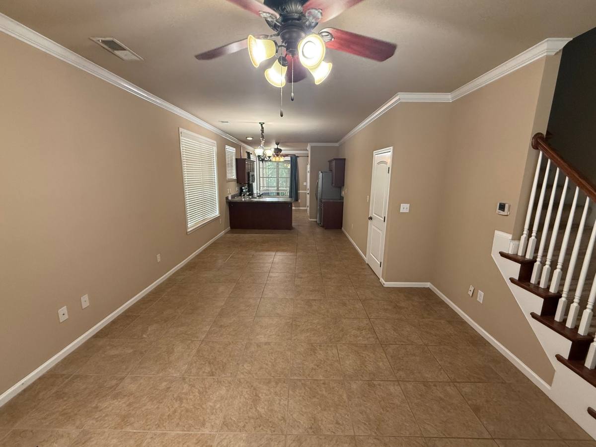 Townhouse for rent at 2343 Ridgemont Dr, Birmingham, AL 35244
