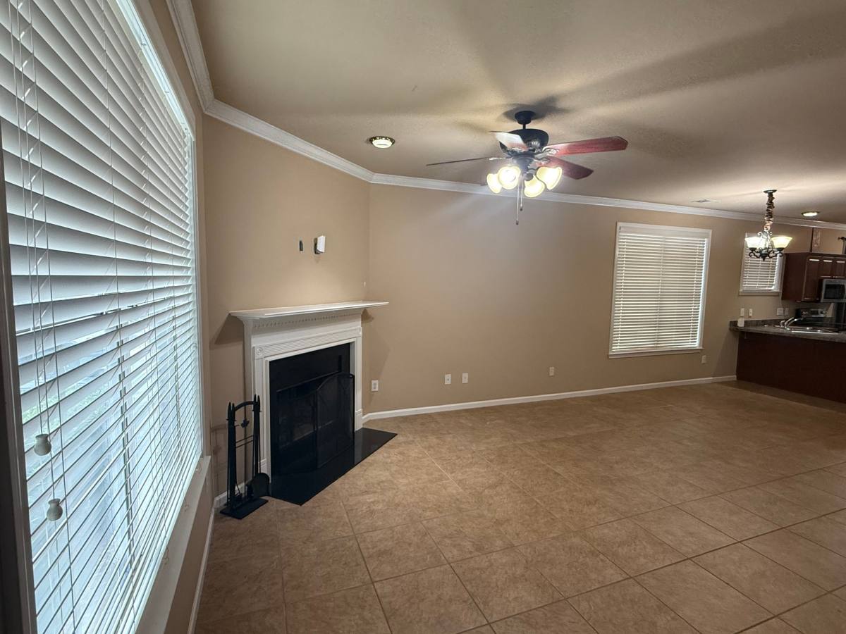 Townhouse for rent at 2343 Ridgemont Dr, Birmingham, AL 35244