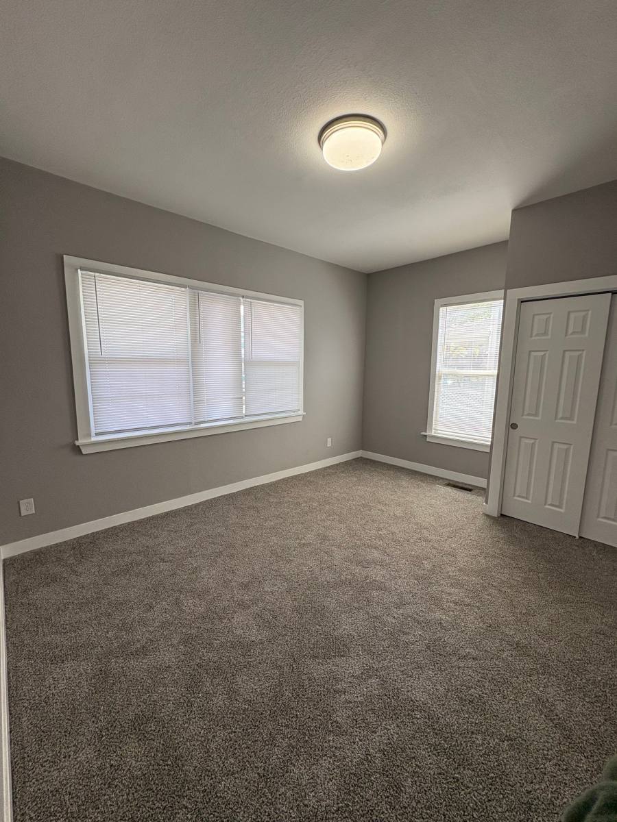 Apartment for rent at 1237 Knox Ave N, Minneapolis, MN 55411