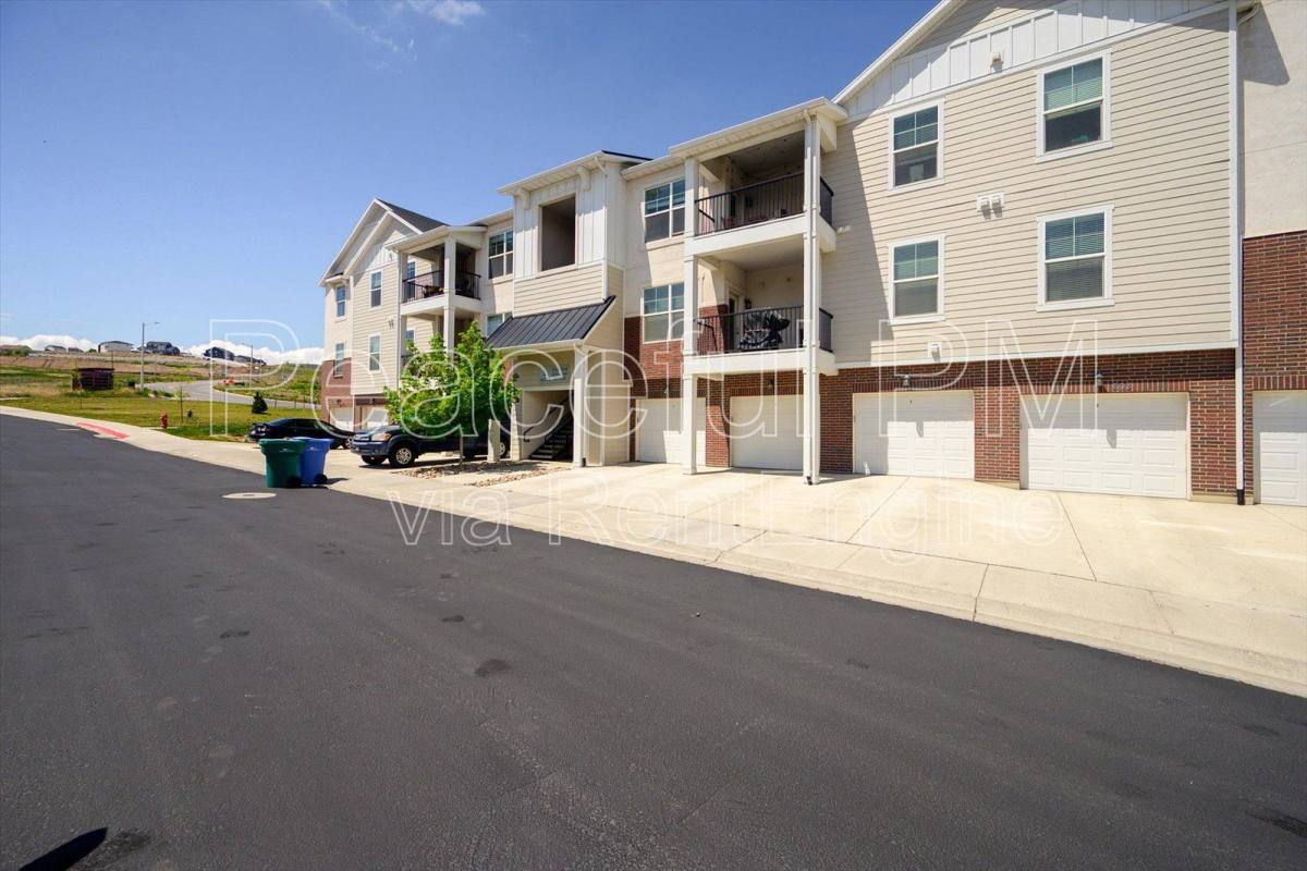 Condo for rent at 4336 W 1850 N #L302, Lehi, UT 84043