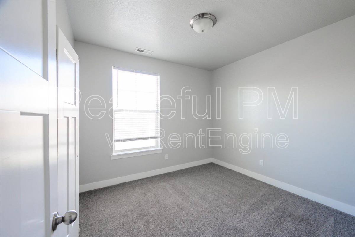 Condo for rent at 4336 W 1850 N #L302, Lehi, UT 84043