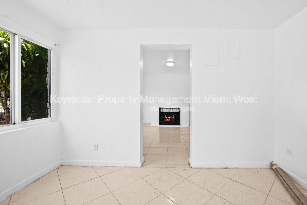 House for rent at 7770 NW 9th Ave, Miami, FL 33150