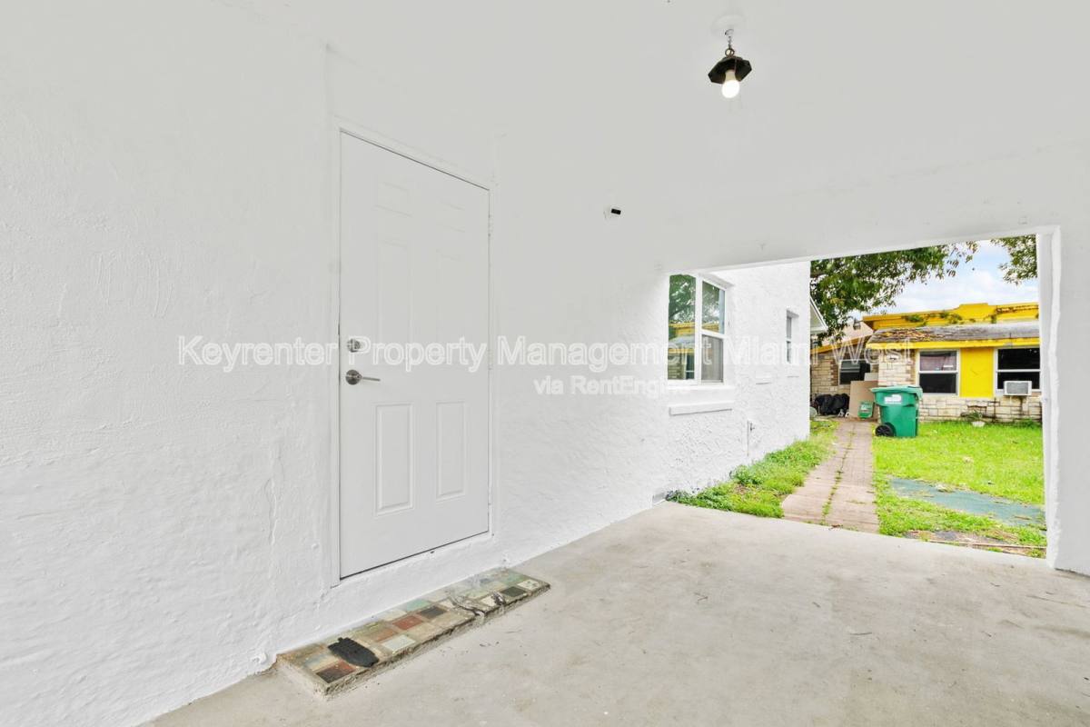 House for rent at 7770 NW 9th Ave, Miami, FL 33150