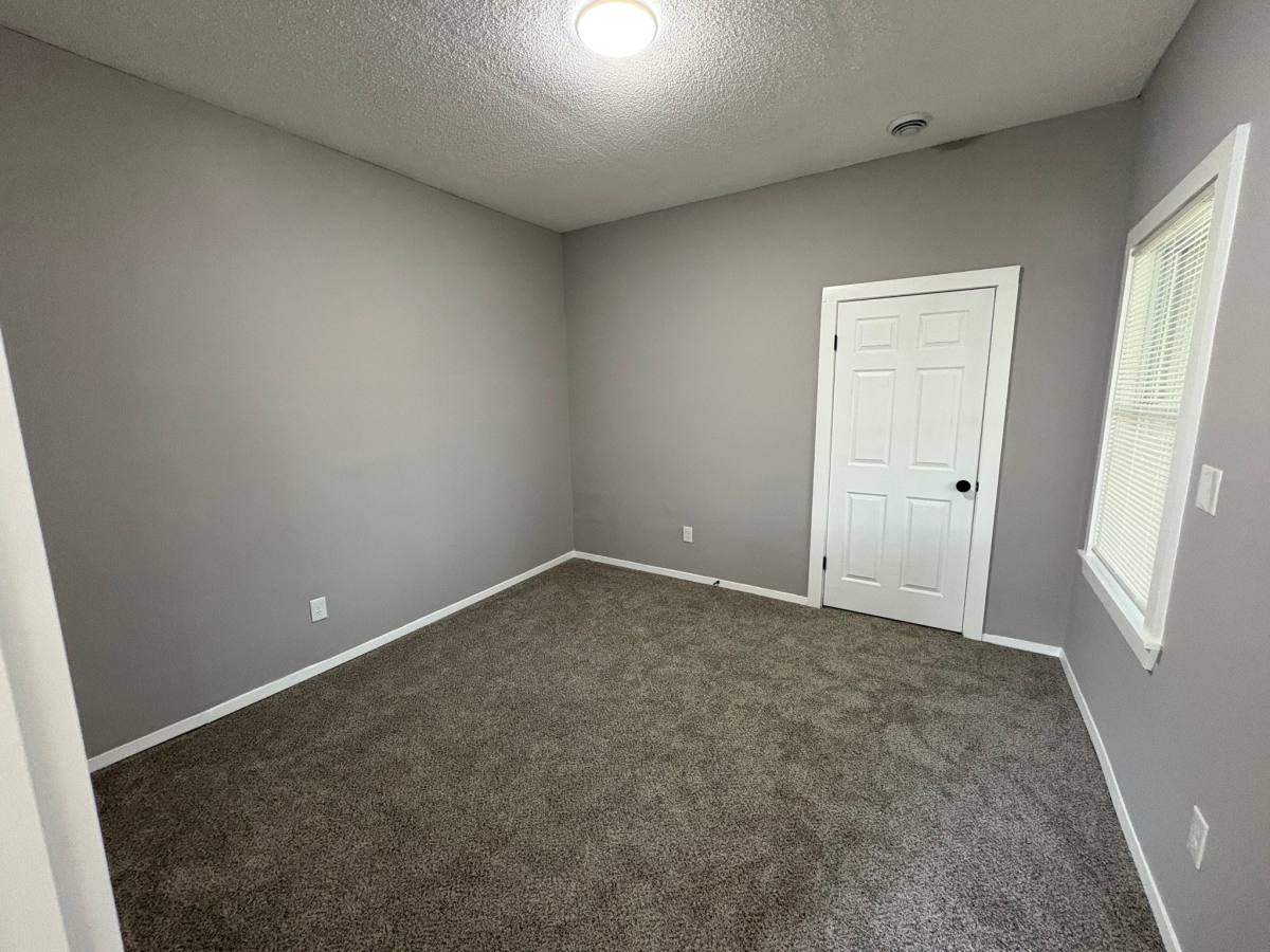 Apartment for rent at 1239 Knox Ave N, Minneapolis, MN 55411