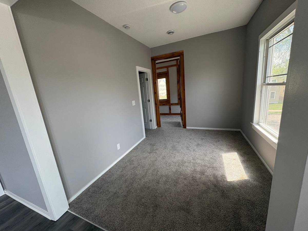 Apartment for rent at 1239 Knox Ave N, Minneapolis, MN 55411