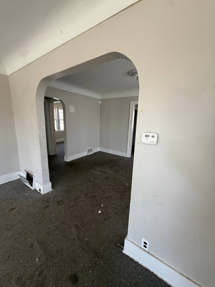 House for rent at 521 E Marengo Ave, Flint, MI 48505
