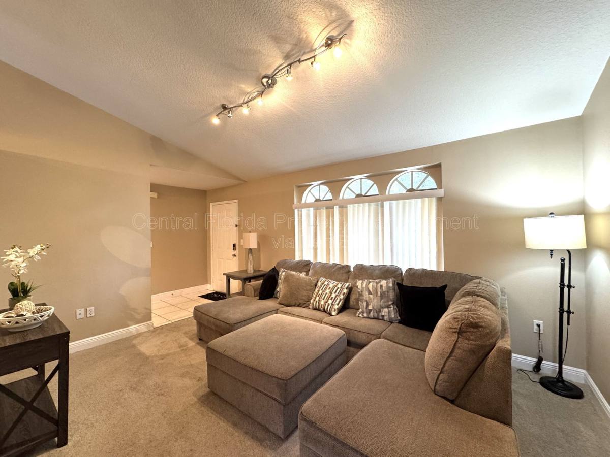 House for rent at 820 Briargrove Ave, Davenport, FL 33837