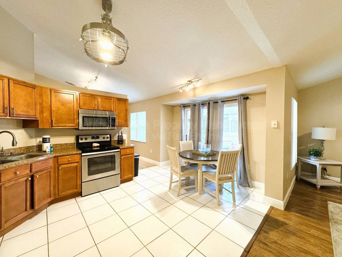 House for rent at 820 Briargrove Ave, Davenport, FL 33837