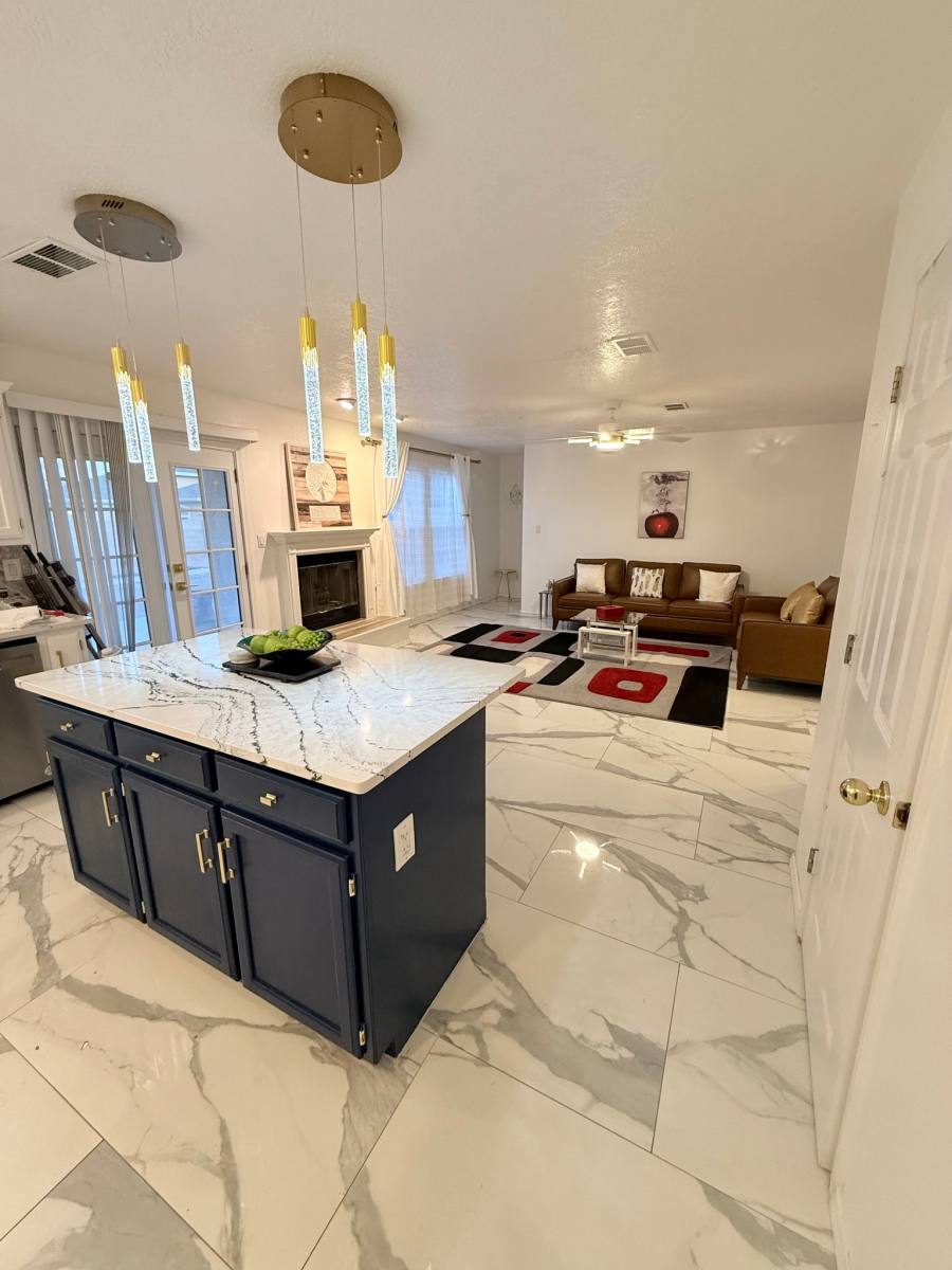 House for rent at 9612 Palomita Court NW, Albuquerque, NM 87114