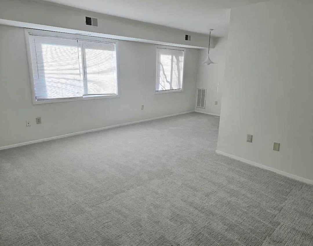 Apartment for rent at 3102 Commonwealth Ave #104, Alexandria, VA 22305