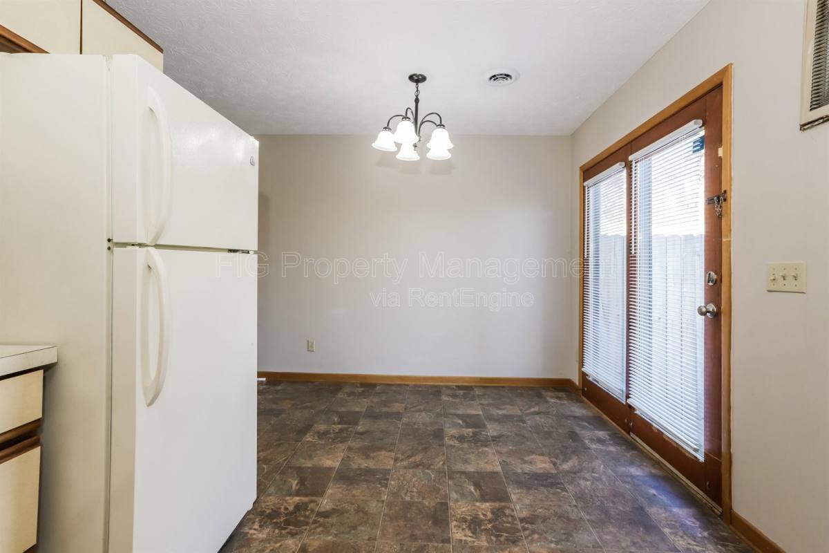 Apartment for rent at 525 Scott County Rd #F, Kingsport, TN 37660