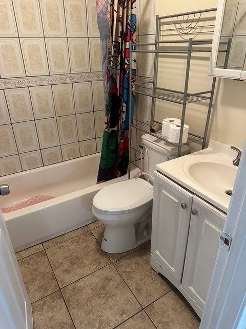 Apartment for rent at 7014 4th Ave, Los Angeles, CA 90043