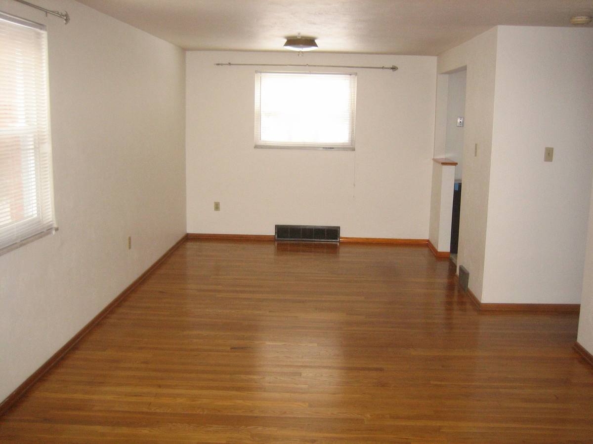 Apartment for rent at 149 S Euclid Ave #1, Pittsburgh, PA 15202