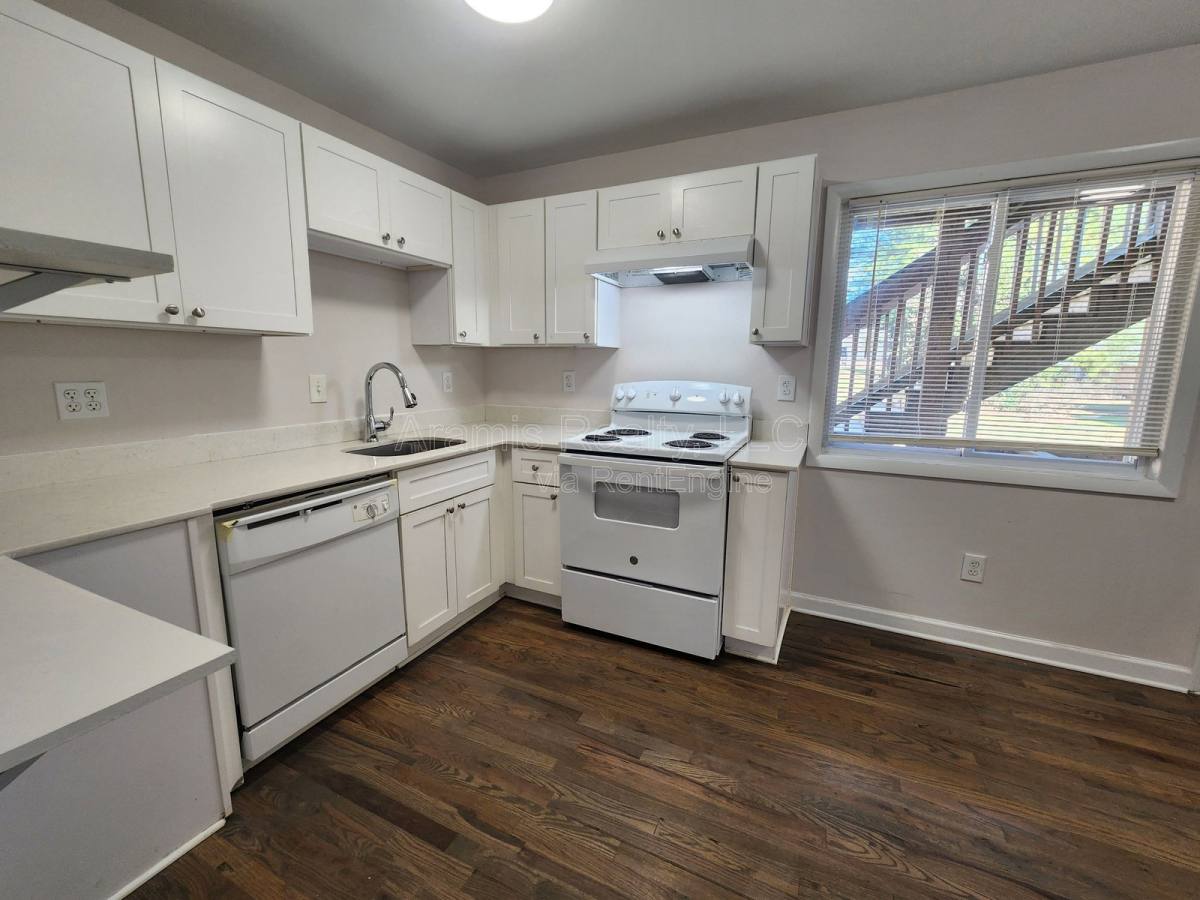 Apartment for rent at 1651 Line Circle #1, Decatur, GA 30032