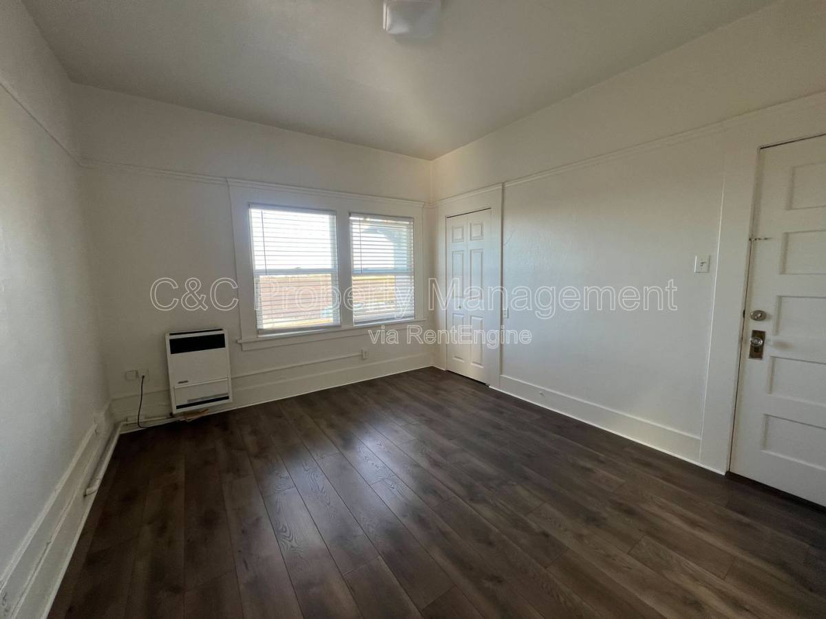 Apartment for rent at 1200 W Market Circle #5, Salinas, CA 93901